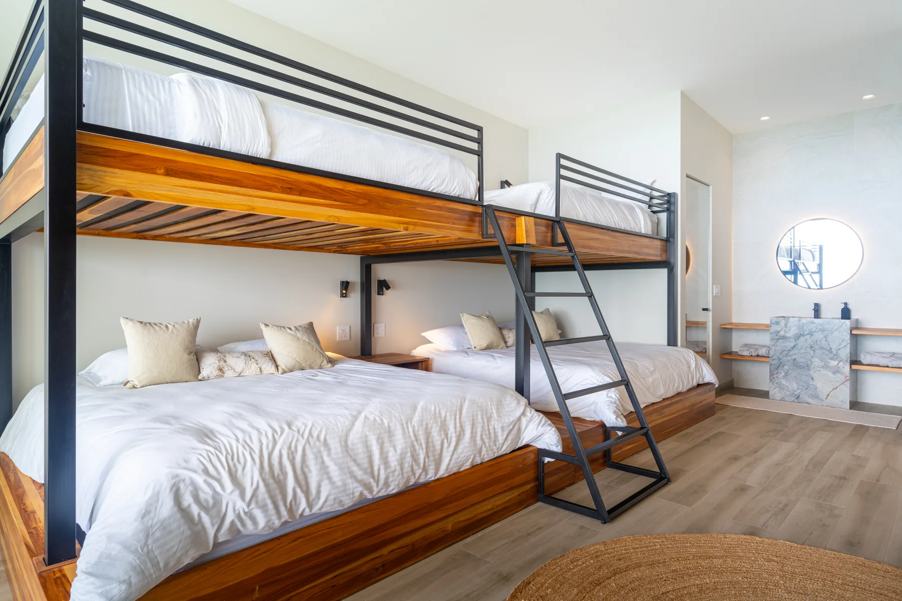 Acqua Blu &mdash; the bunk room
