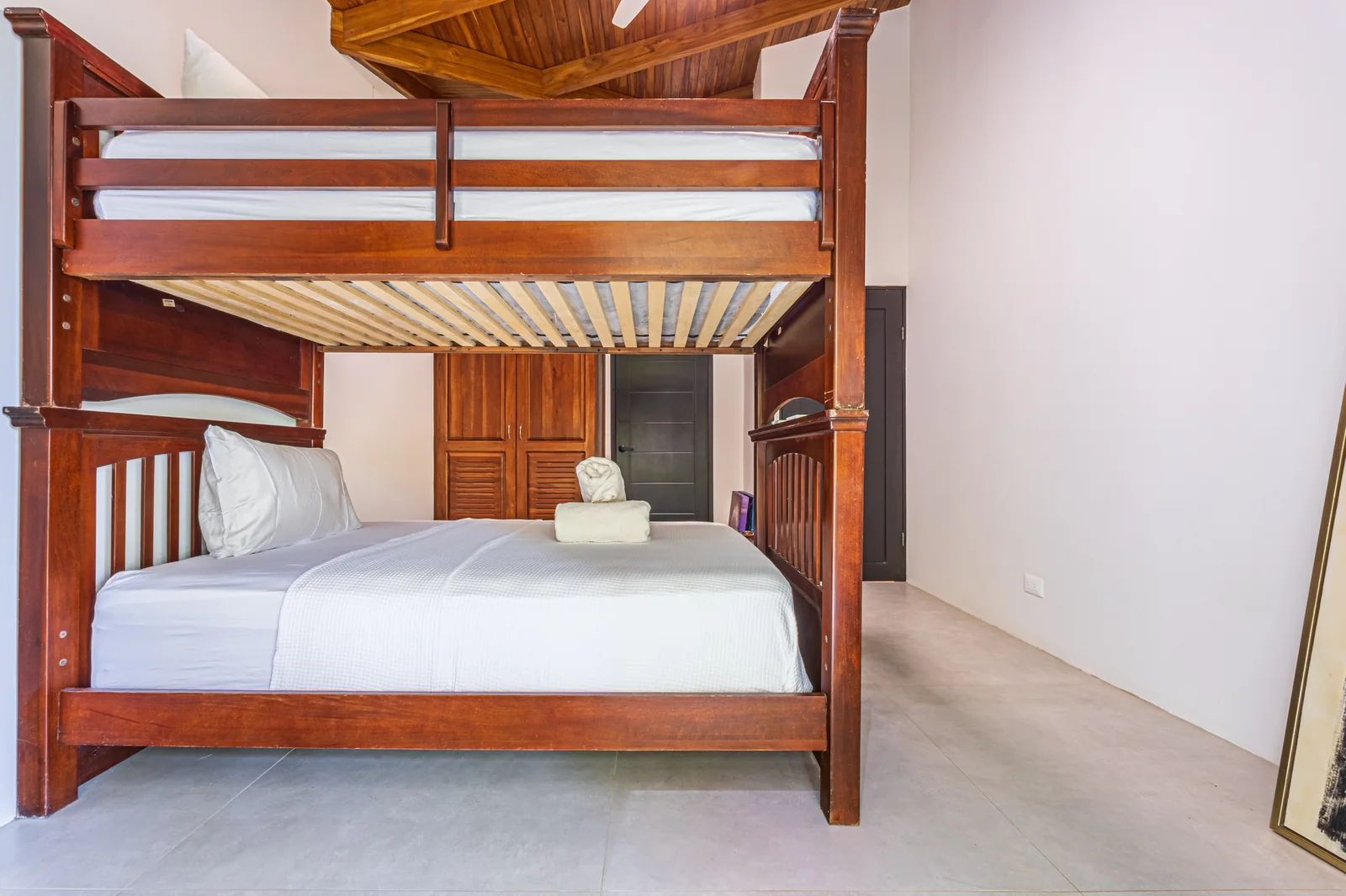 Casa Ballena &mdash; a guest room finished in hardwood