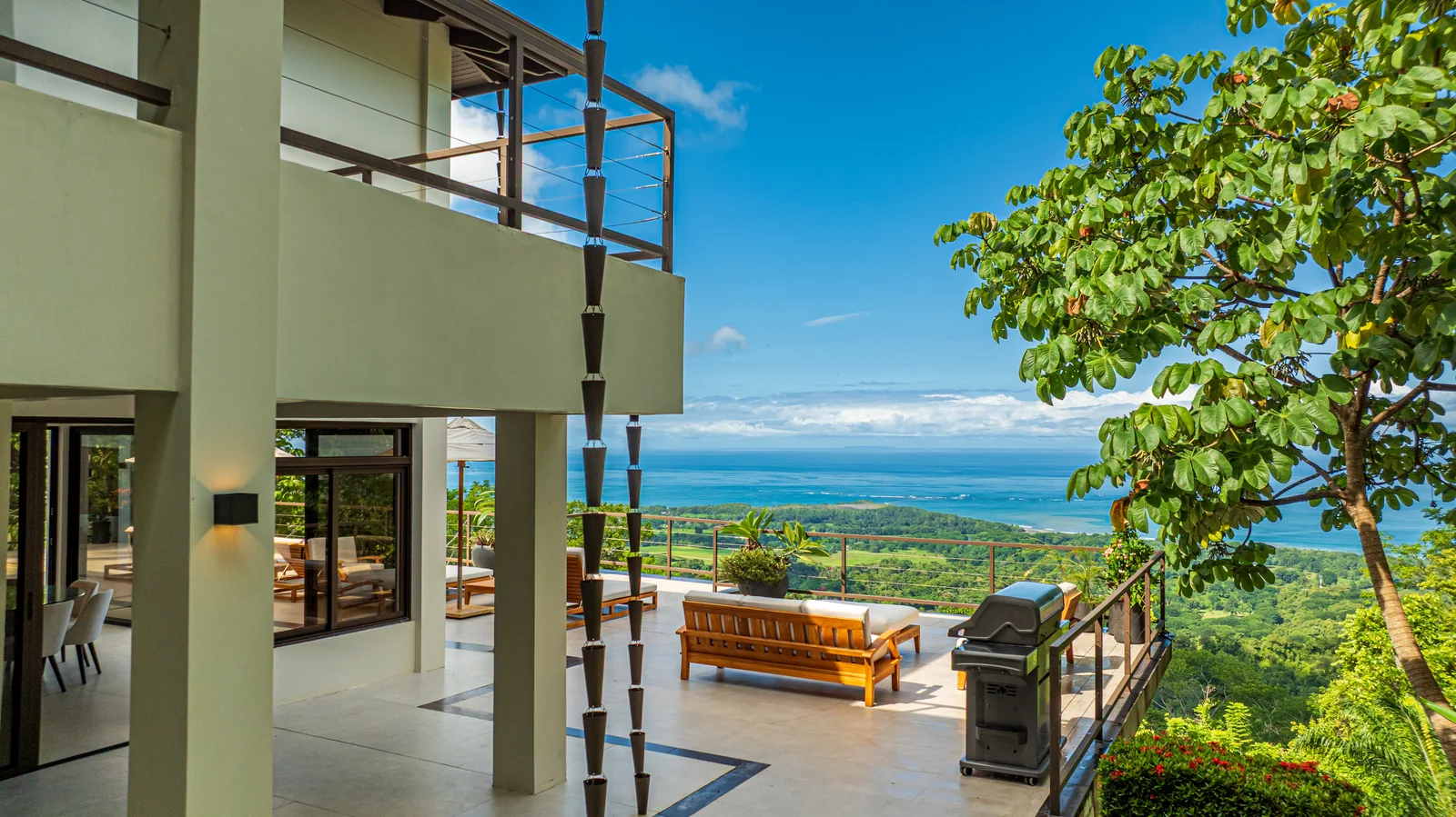 Casa Ballena &mdash; the separate caretaker&rsquo;s house