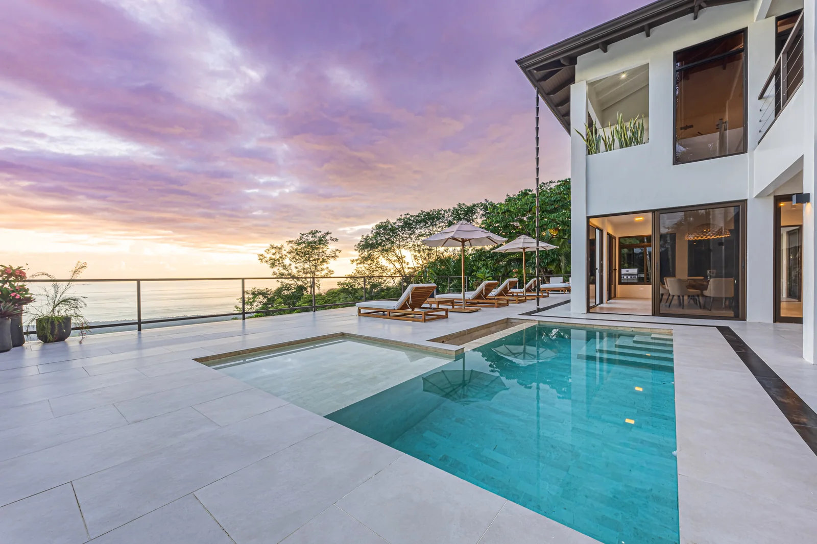 Casa Ballena &mdash; the pool at sunset