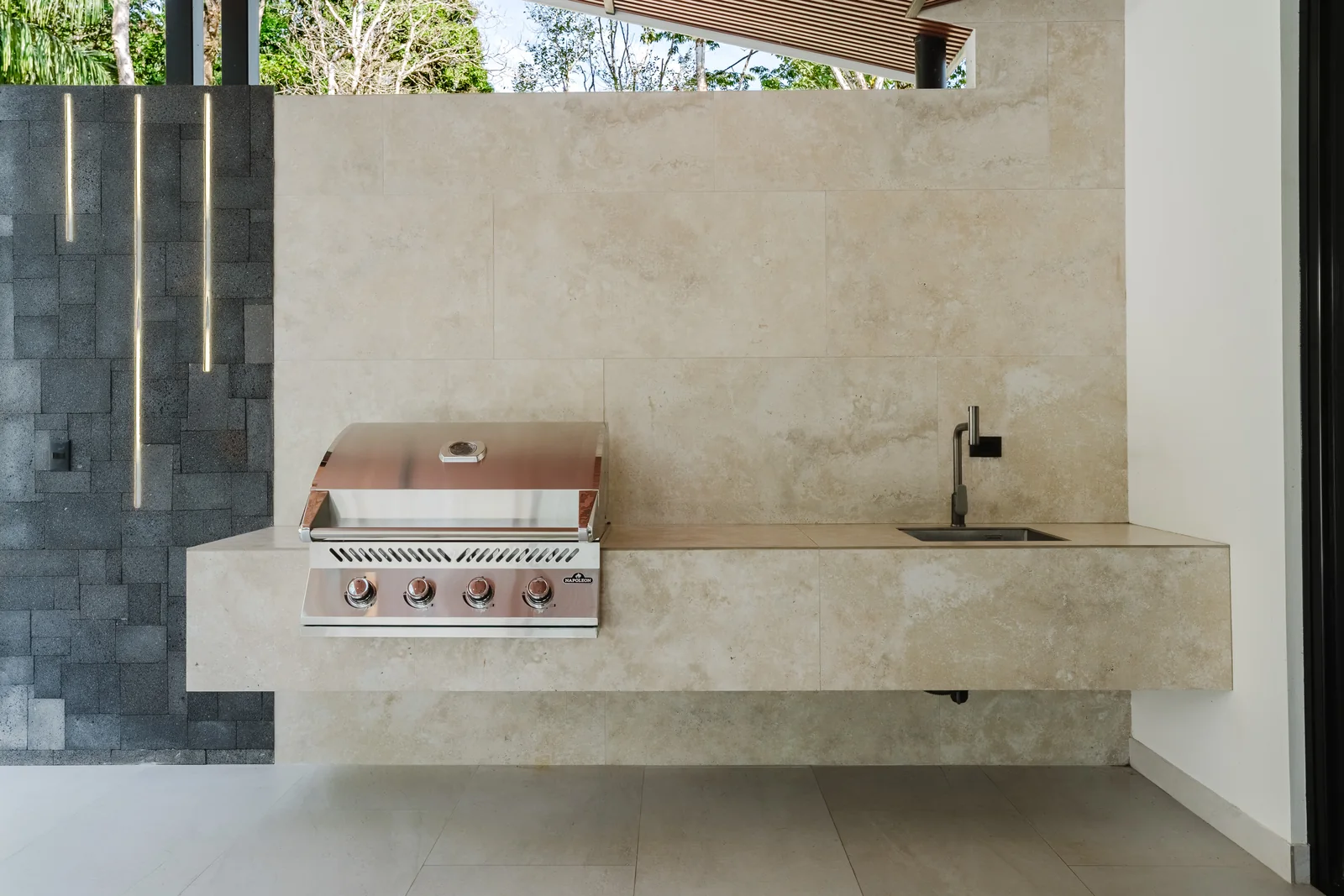 Casa Escondida &mdash; the built-in grill and stone prep counter
