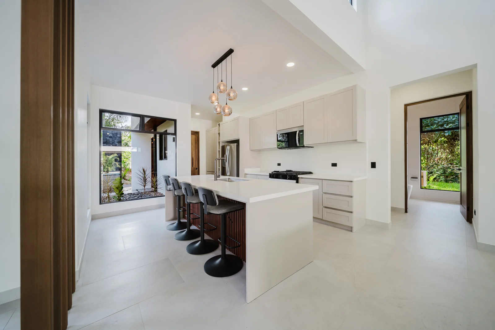 Casa Escondida &mdash; the kitchen island, with seating for four