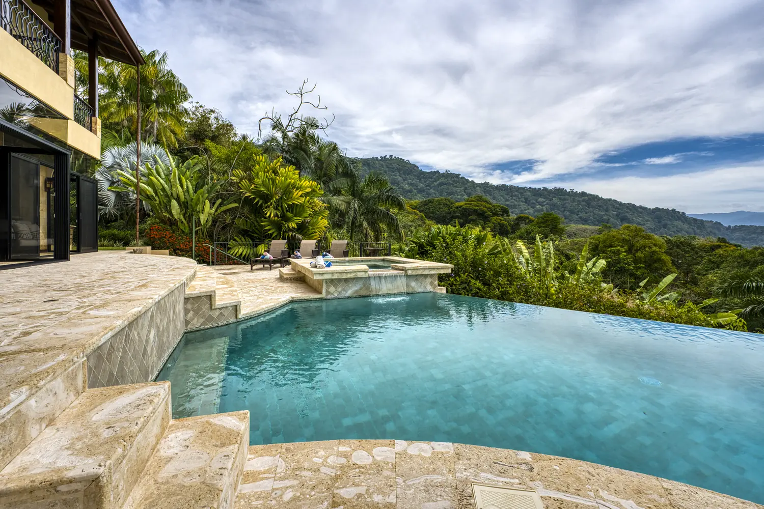 Casa Ladera &mdash; the pool and adjoining spa