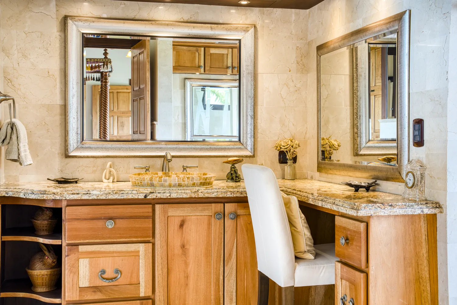 Casa Ladera &mdash; the master bathroom and vanity