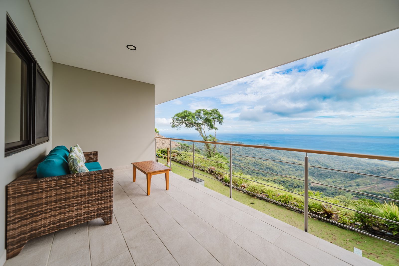 Casa Monta&ntilde;a &mdash; The covered balcony off the upper lounge