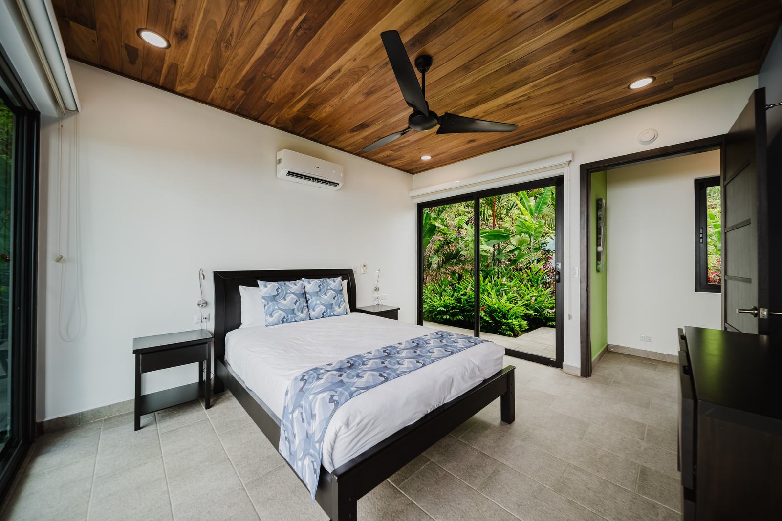 Casa Monta&ntilde;a &mdash; A guest bedroom on the main level