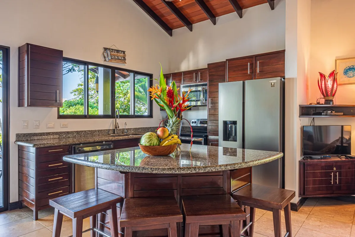 Casa Ola Azul &mdash; the kitchen island and range