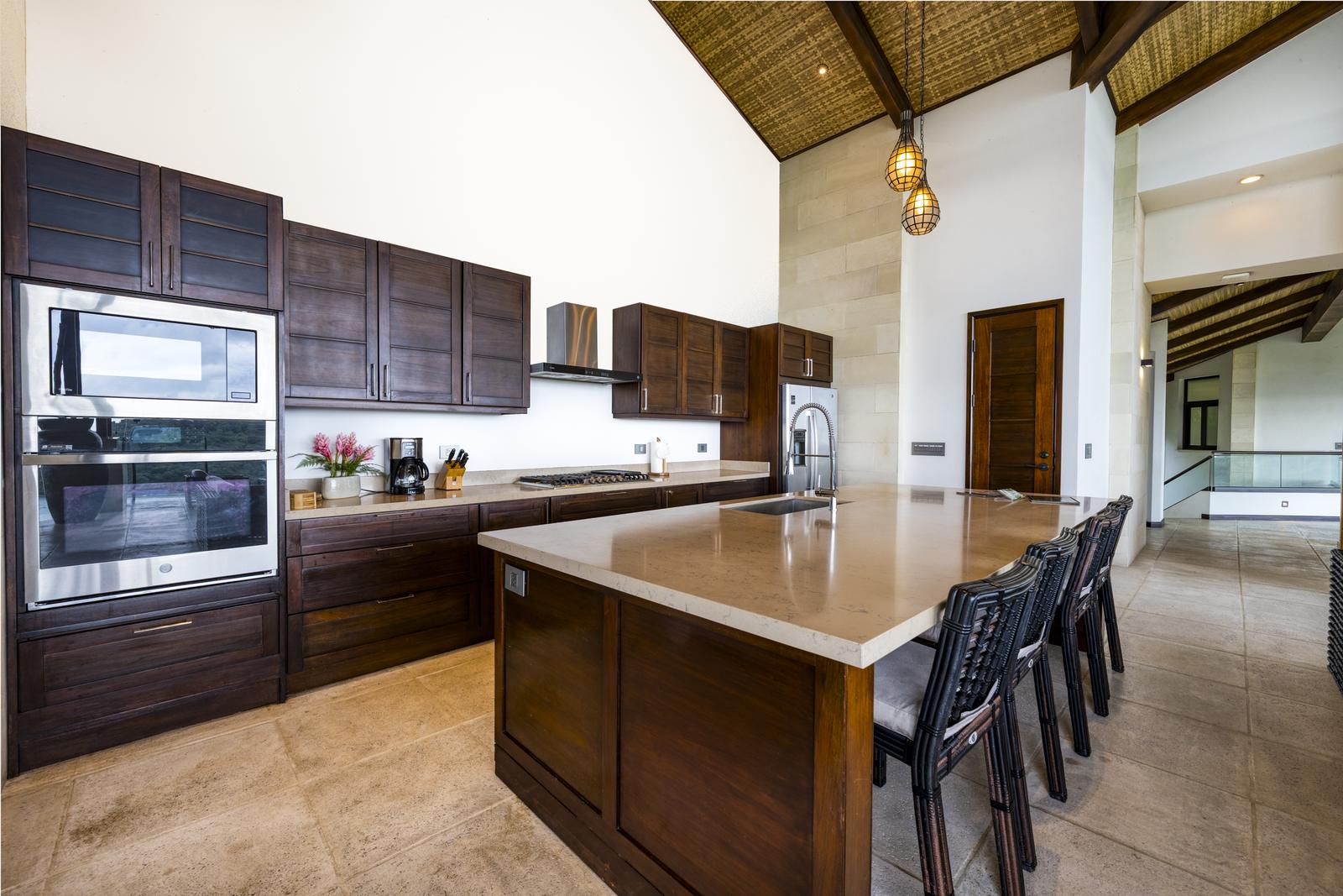 Casa SolAngelo &mdash; the chef&rsquo;s kitchen