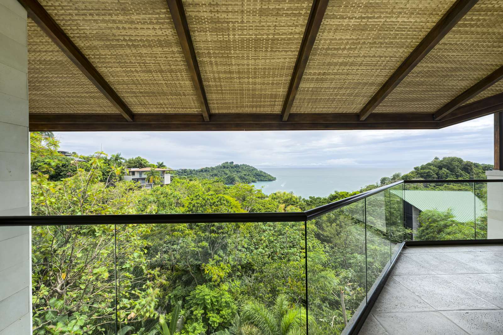 Casa SolAngelo &mdash; the balcony above the bay