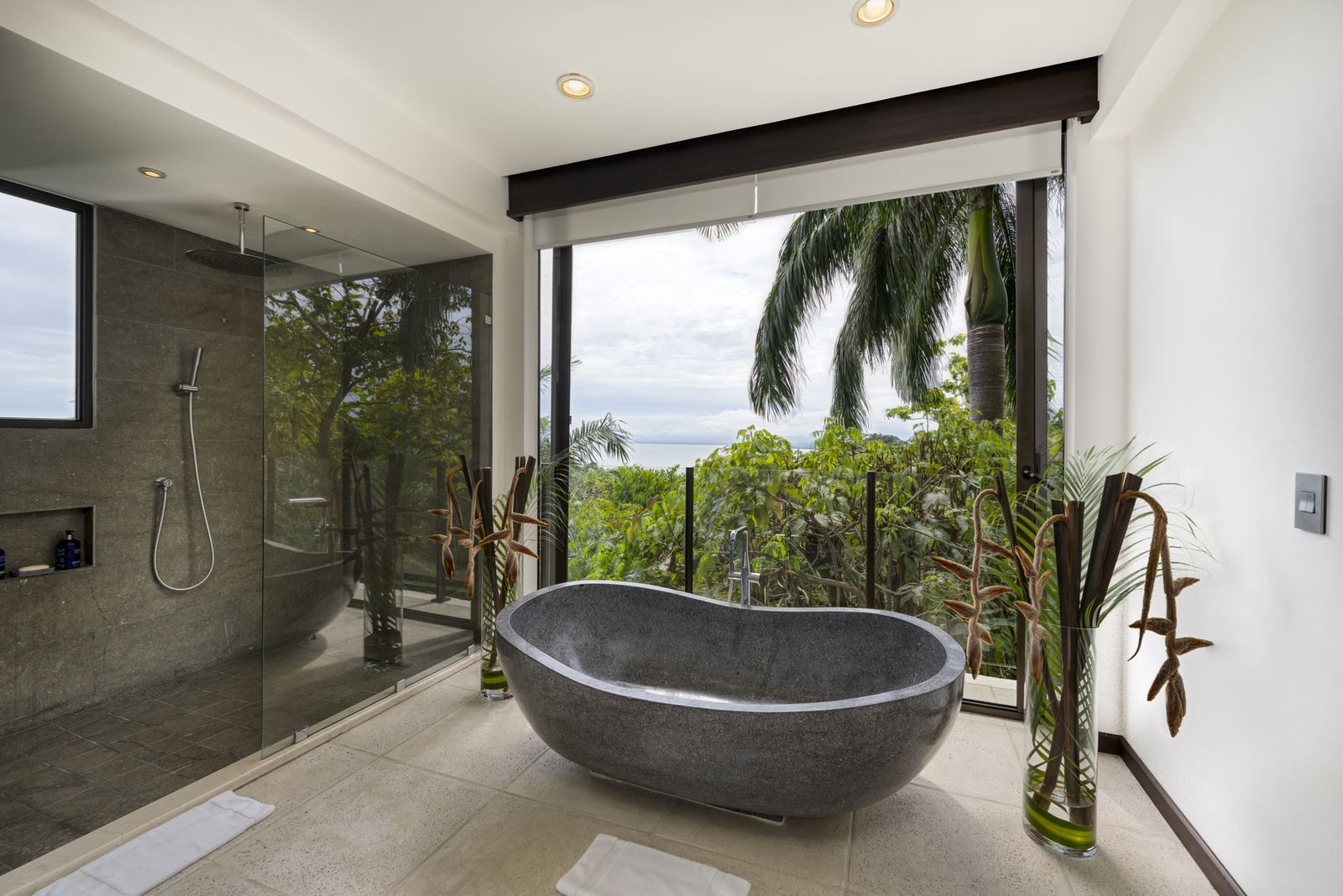 Casa SolAngelo &mdash; the natural stone soaking tub in the third-level suite