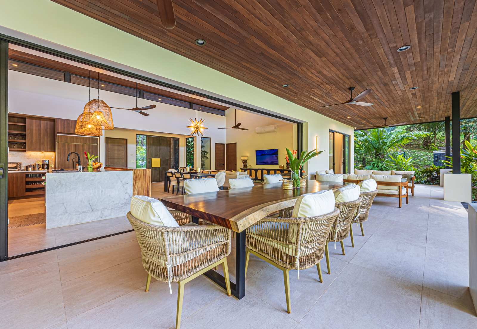 Casa Tango &mdash; The dining table, set against the view