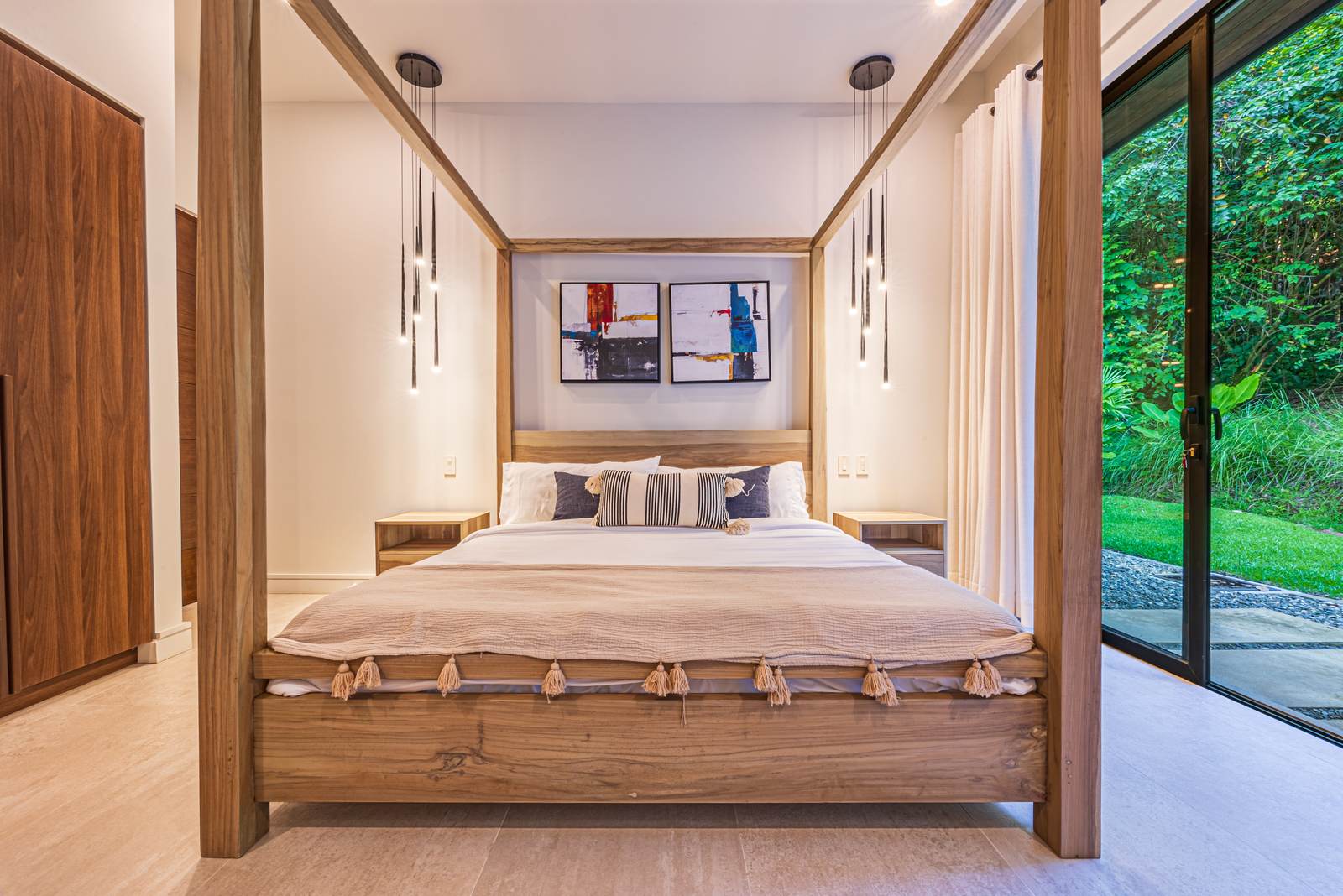 Casa Tango &mdash; A bedroom glazed to the jungle