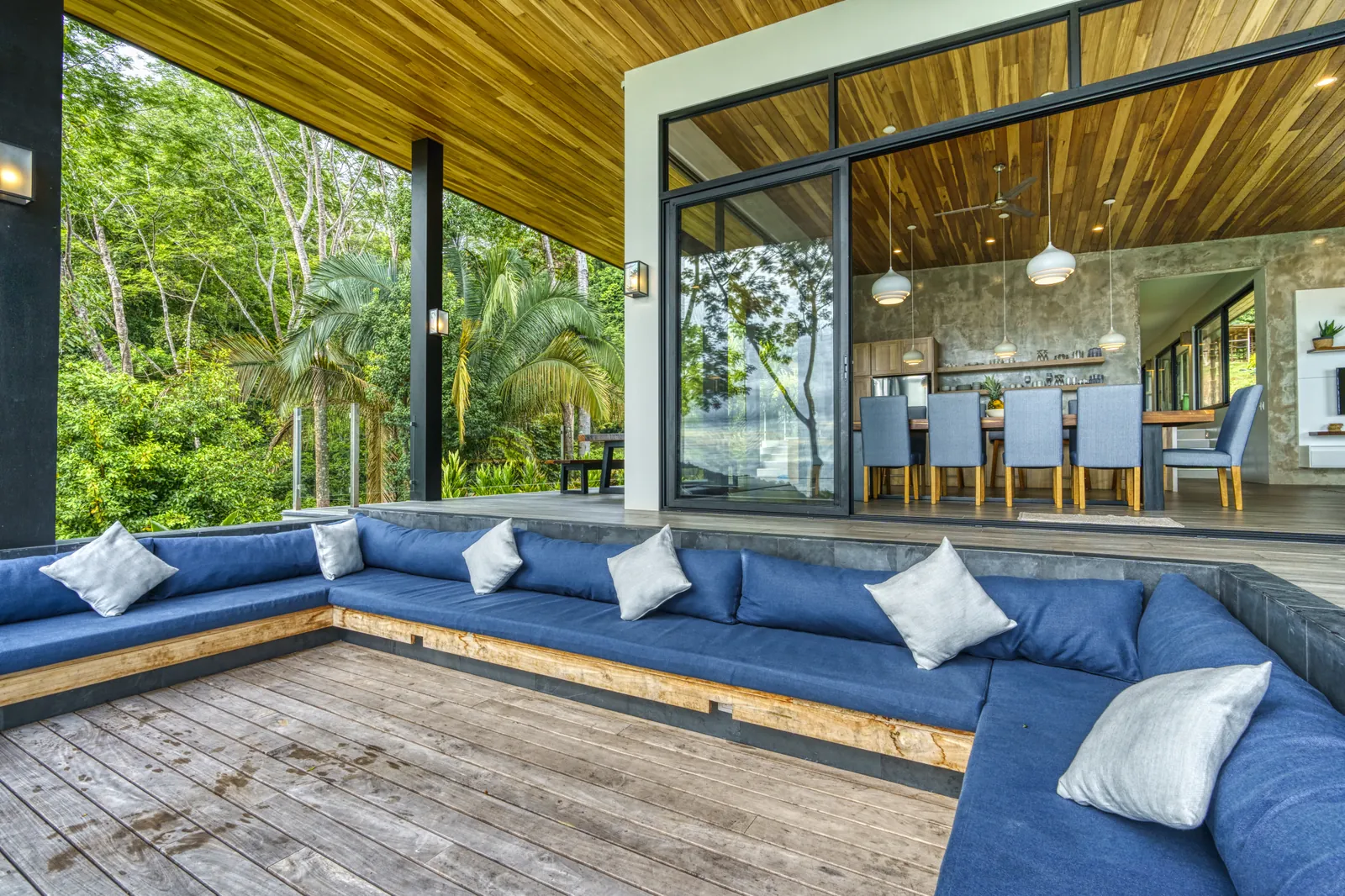 Villa Cosara &mdash; the living room and its full wall of glass