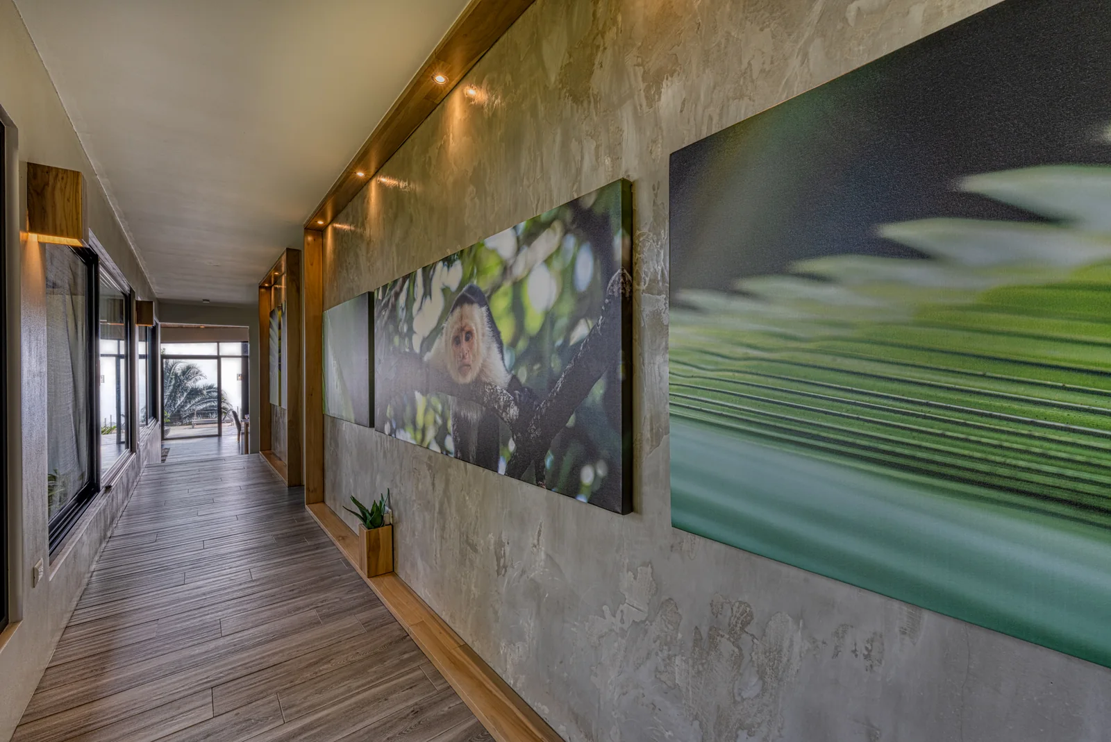 Villa Cosara &mdash; the glazed walkway between the rooms