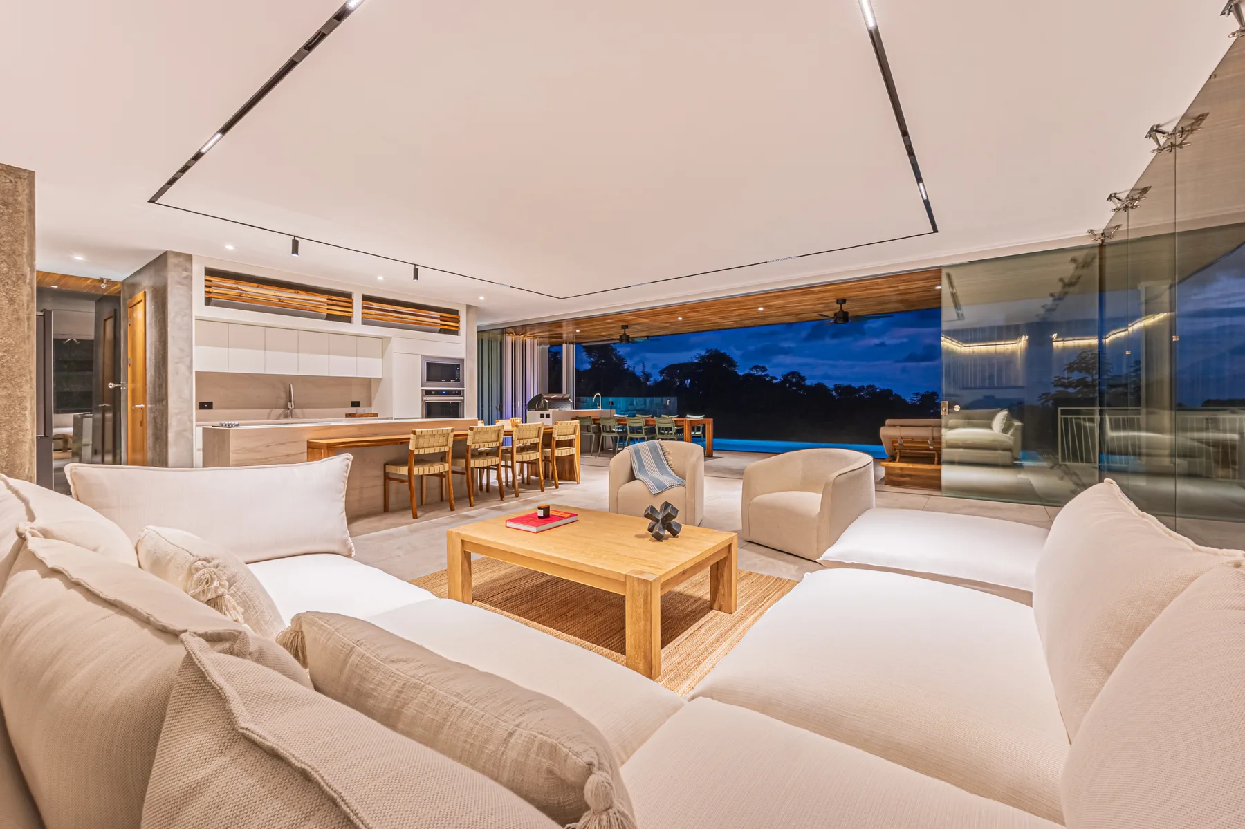 Villa Las Brisas &mdash; the living room