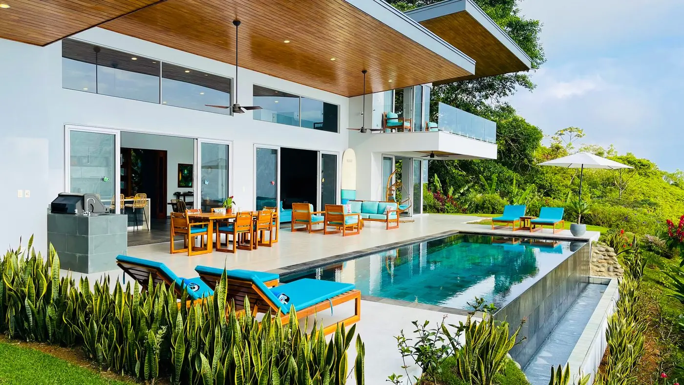 Villa Oro Verde, Costa Verde Estates