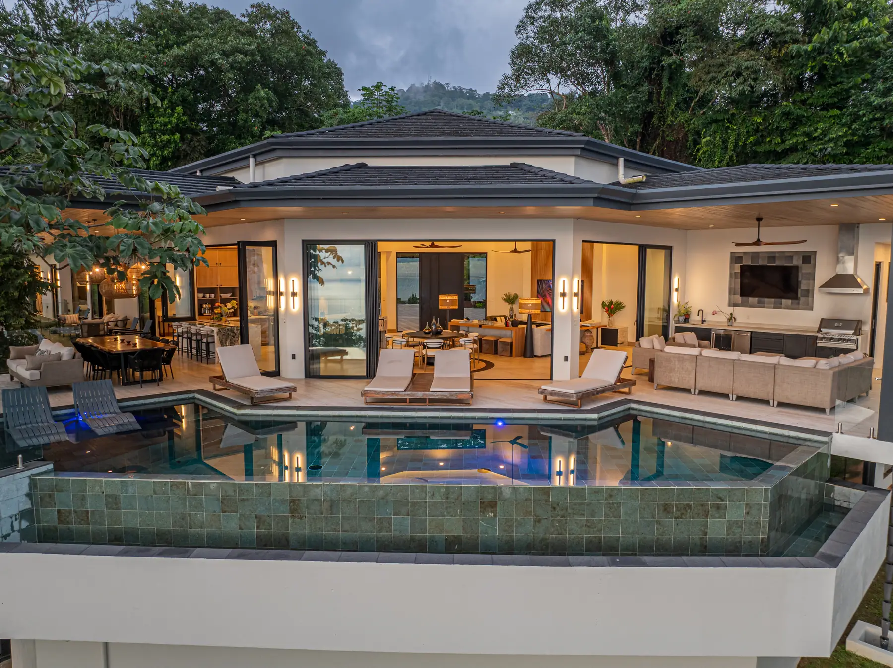 Villa San Martin &mdash; the house and the pool from the lawn