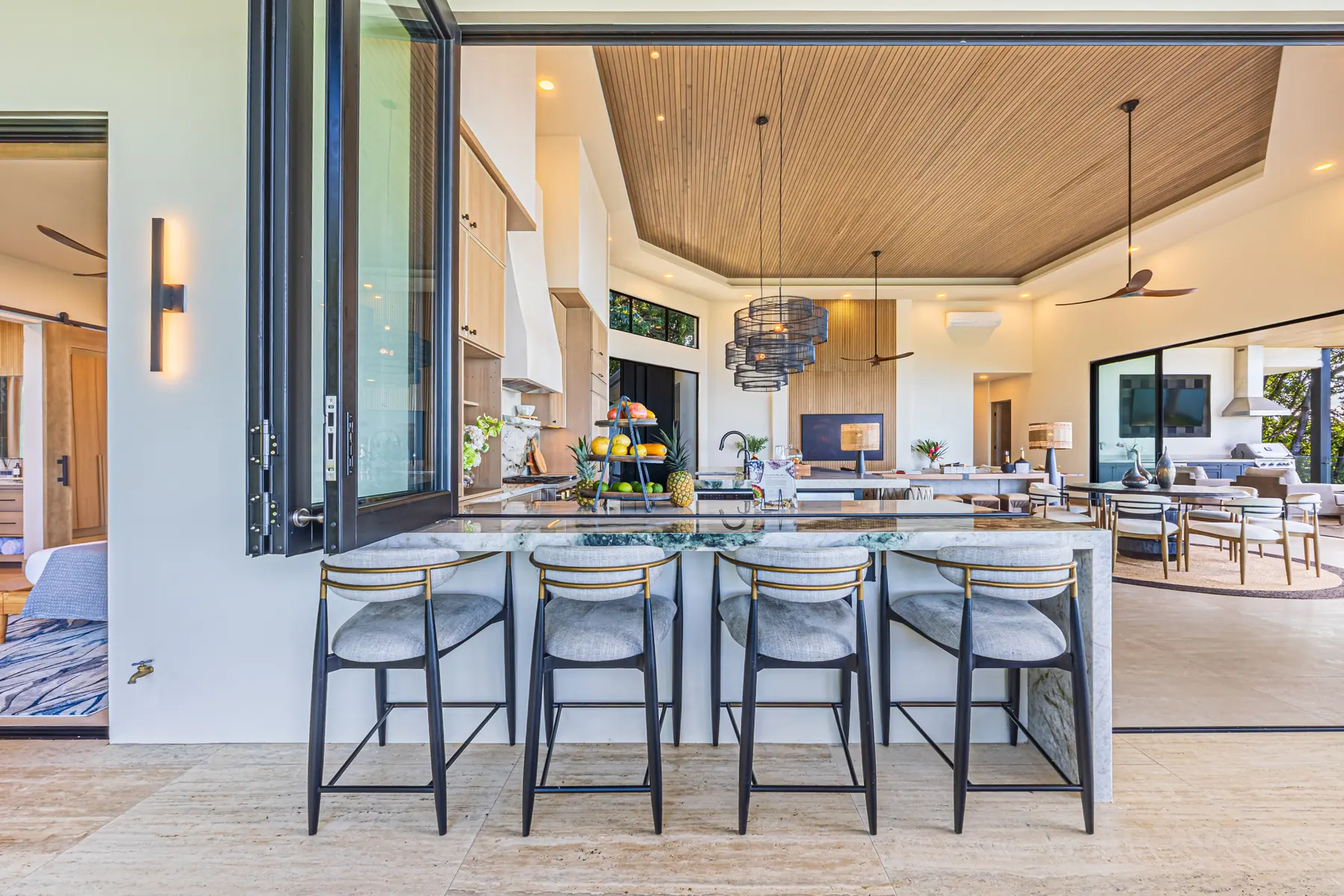 Villa San Martin &mdash; the kitchen island and bar seating